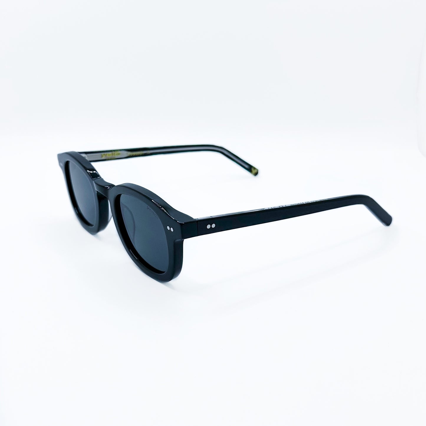 E0029 Black